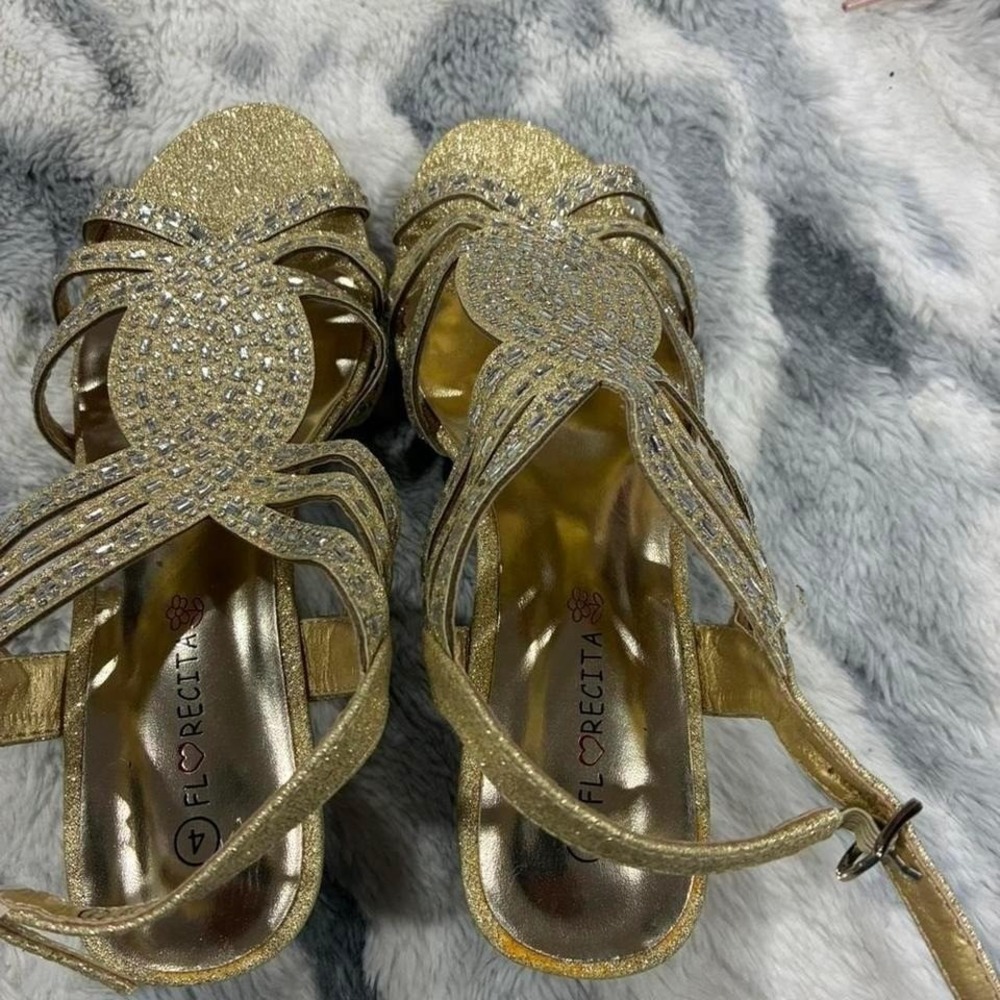 Gold glittery heels #glamour FLORECITA sandals new. women Size 4